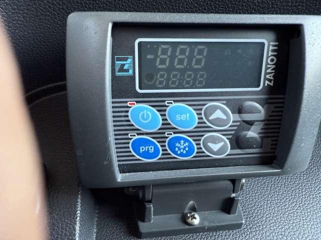 Nissan NV400 35S13 2.3dCi150cv LH2 Frigo-20°C ATP05 25kg1100