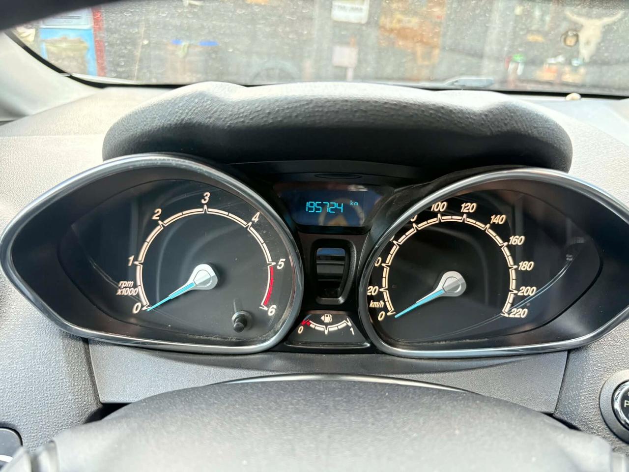 Ford Fiesta 1.5 TDCi 75CV 5 porte Titanium