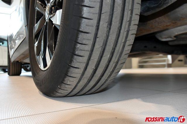 VOLKSWAGEN T-Cross 1.0 TSI 95 CV SPORT R-LINE + TECH PACK + 2XCLIMA