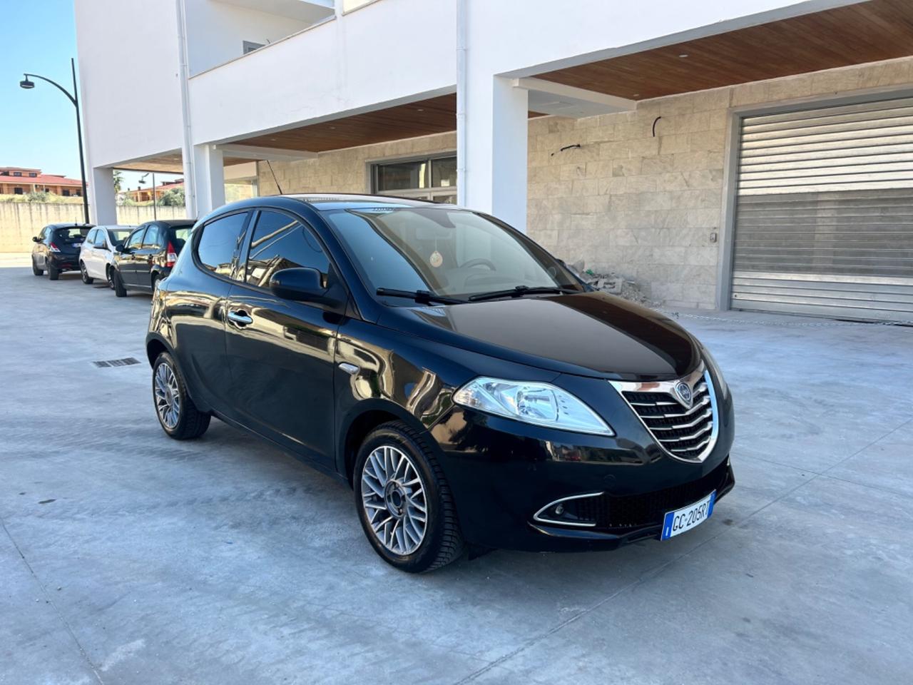 Lancia Ypsilon 1.3 MJT 16V 95 CV 5 porte S&S Platinum