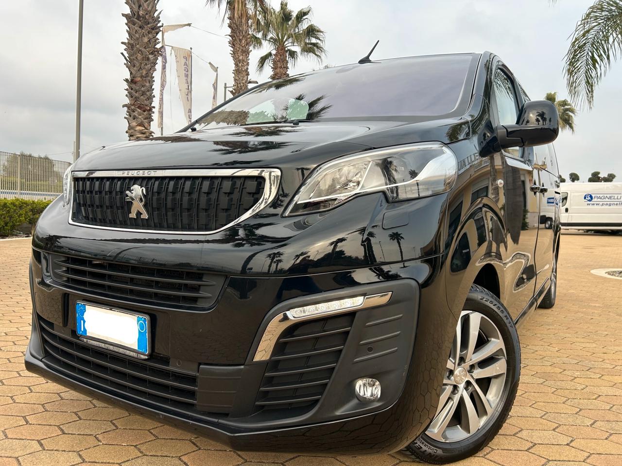 Peugeot Traveller 2.0HDi 7P Long Allure DOPPIA PORTA