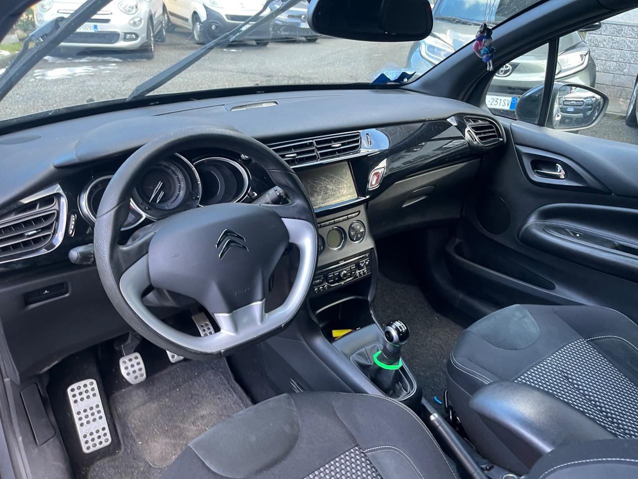 Citroen DS3 1.4 Just Black “LEGGERE DESCRIZIONE”