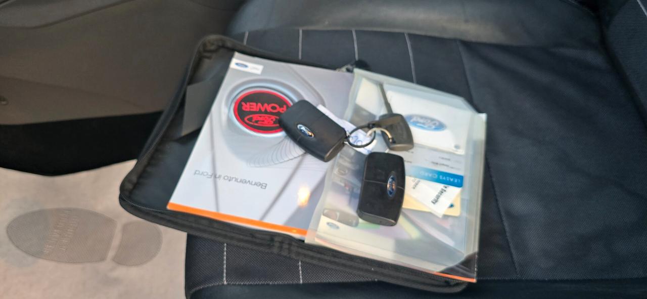 Ford Kuga Kuga+ 2.0 TDCi 163 CV 4WD DPF