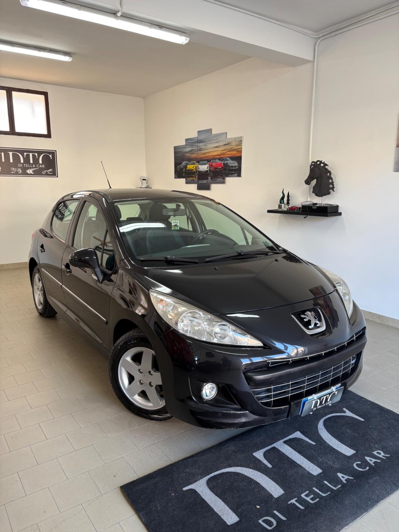 Peugeot 207 1.4 HDi 70CV 5p. Sweet Years