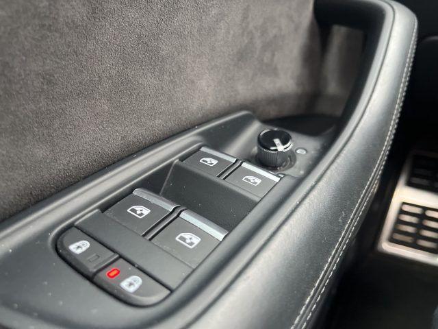AUDI RS Q8 4.0 TFSI 600 CV V8 quattro tiptronic FULL OPTIONAL