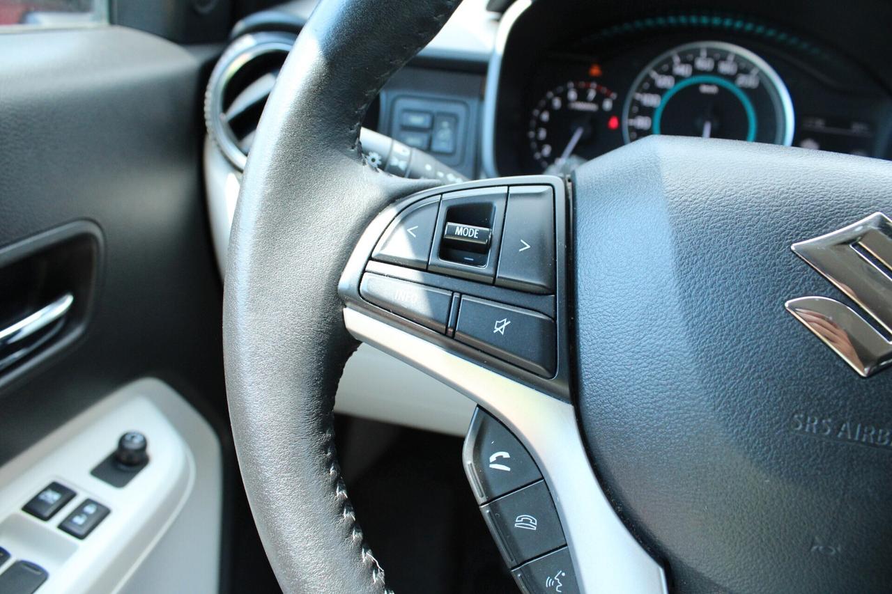Suzuki Ignis 1.2 Hybrid Top