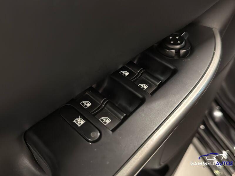 Alfa Romeo Giulietta 1.6 JTDM 105cv Veloce