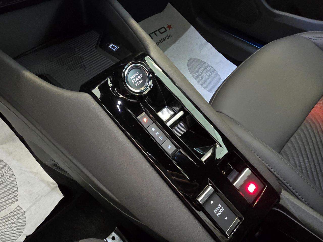 Alfa Romeo Junior 1.2 ibrida Speciale 145cv edct6