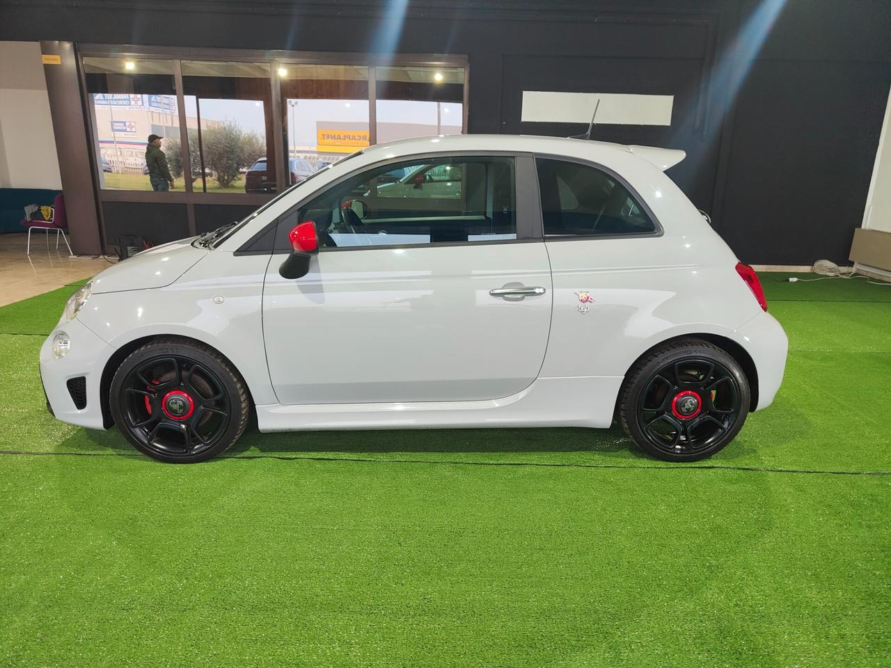 Abarth 595 1.4 Turbo T-Jet 165 PISTA