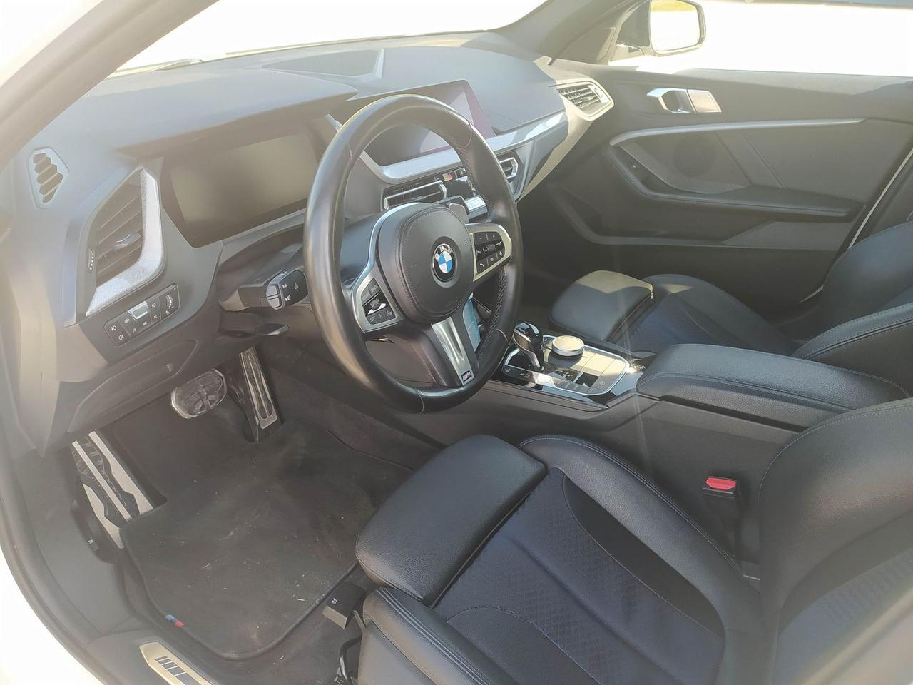Bmw 118 M Sport 118 d #10708