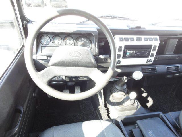 LAND ROVER Defender 90 2.5 Td5 Station Wagon S - N1 Neopatentati