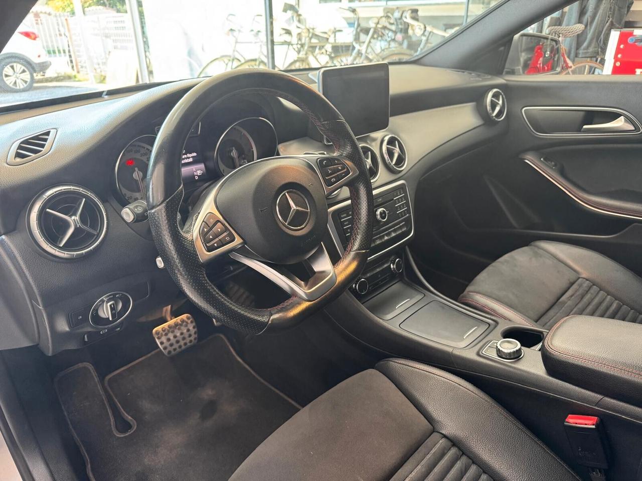 Mercedes-benz CLA 200 d S.W. Automatic Premium unicoproprietario