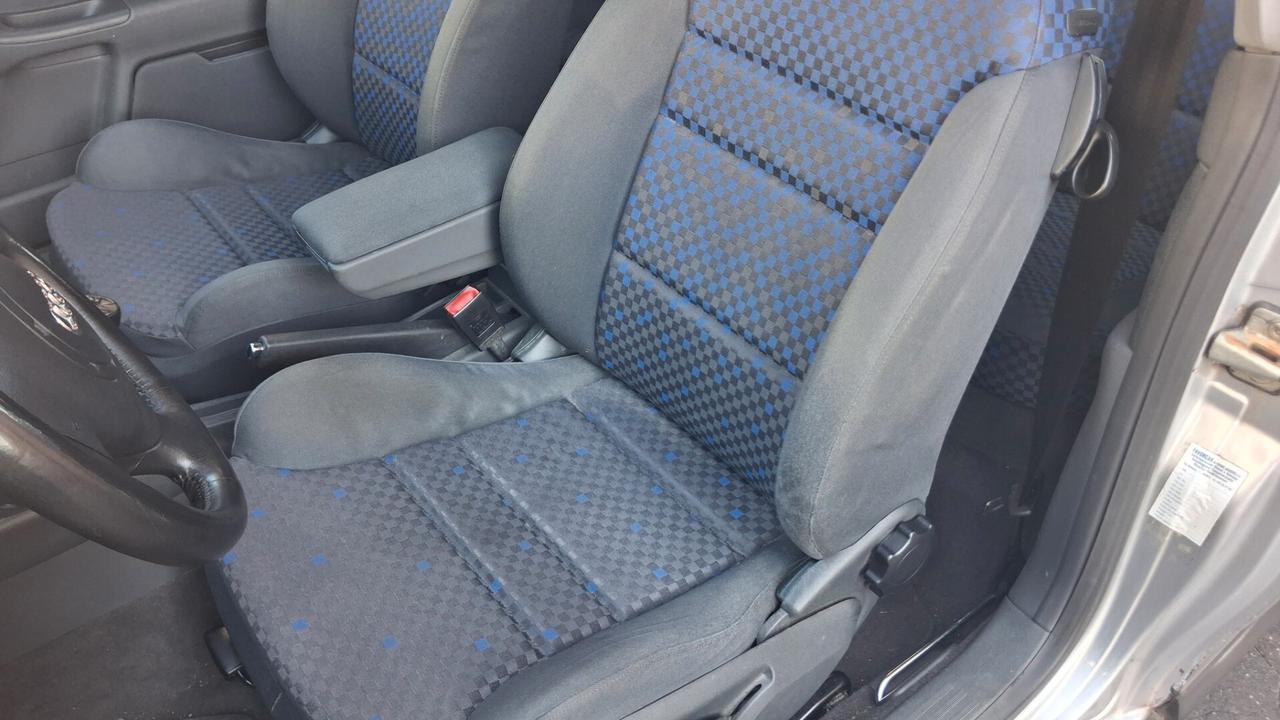 Audi A3 1.8 20V cat 3p. Ambiente