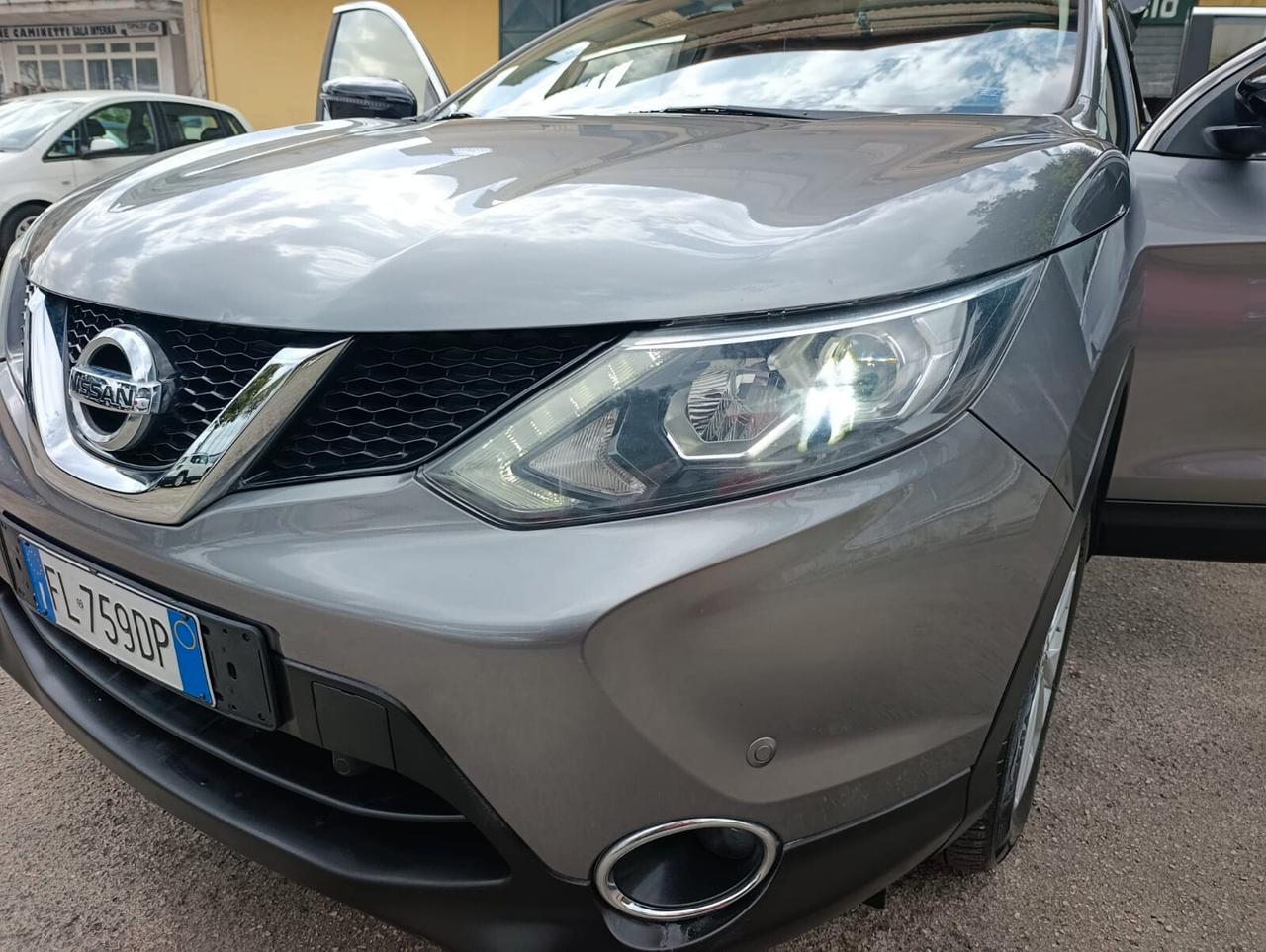 Nissan Qashqai 1.6 dCi x-tronic black edition 2017