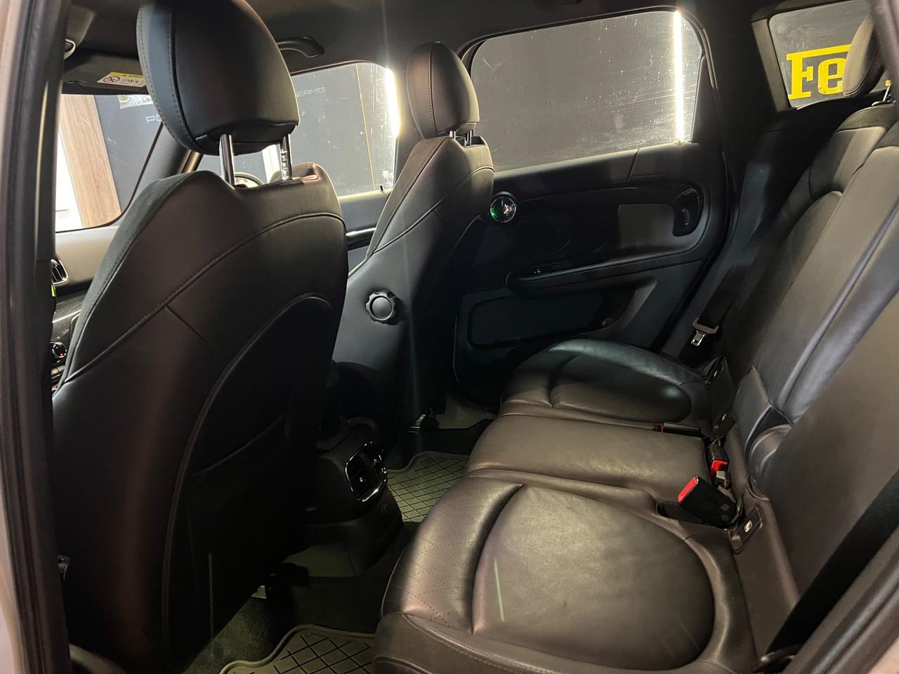 Mini Cooper D Countryman 2.0 Hype