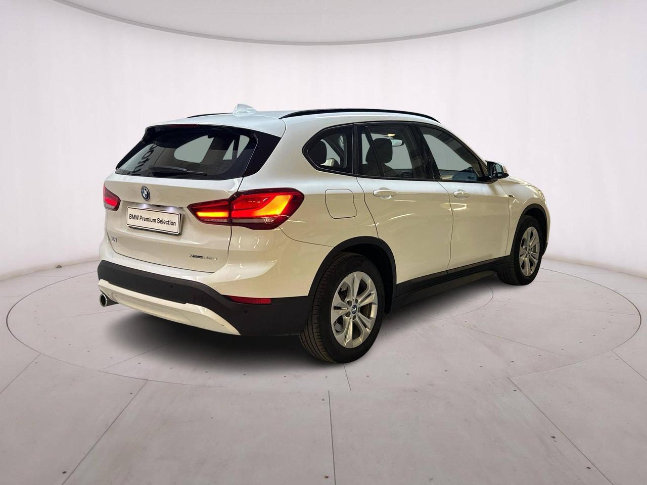BMW X1 xDrive25e Advantage