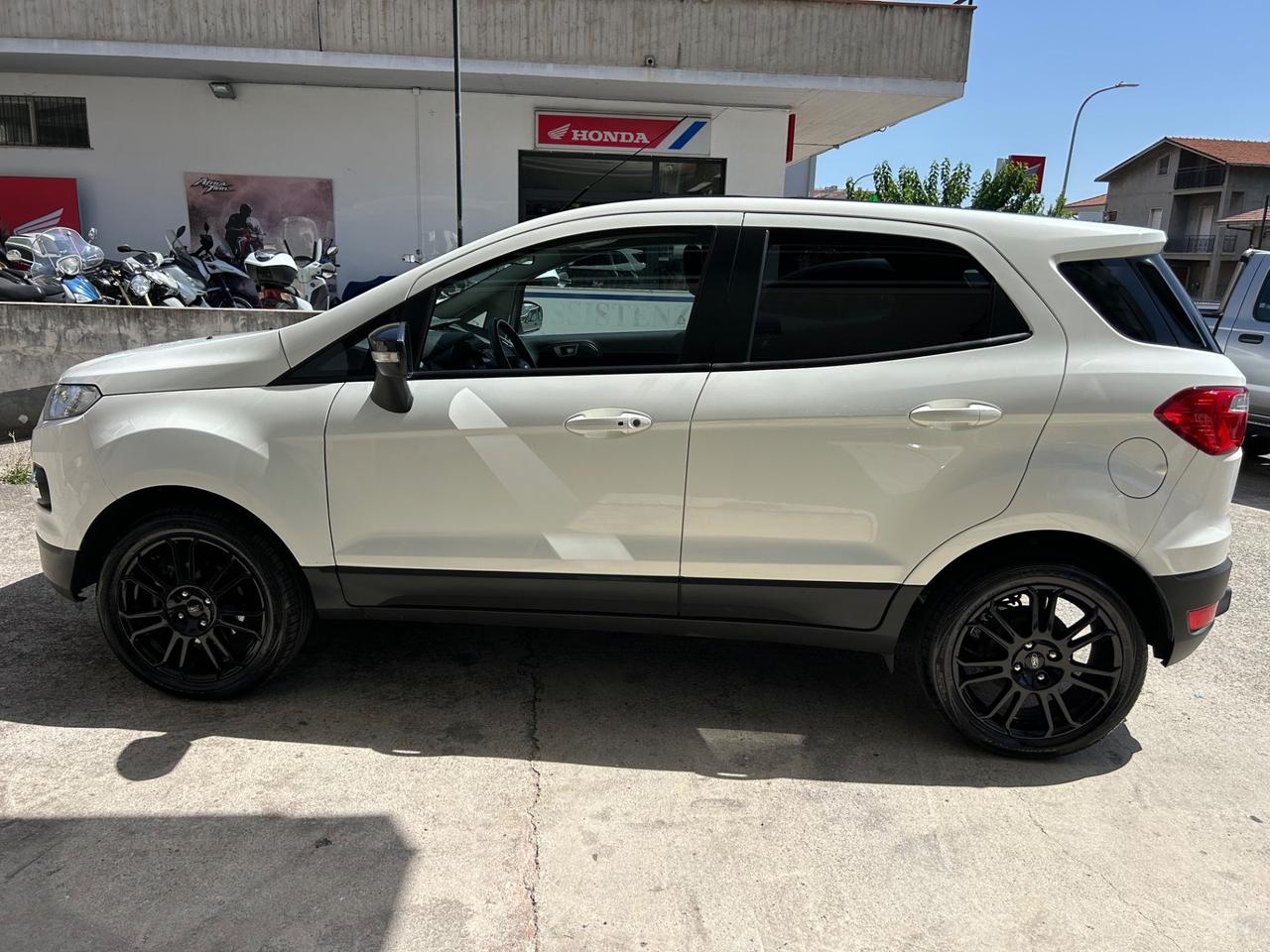 Ford EcoSport 1.5 TDCi 95 CV Titanium S “PARI AL NUOVO”
