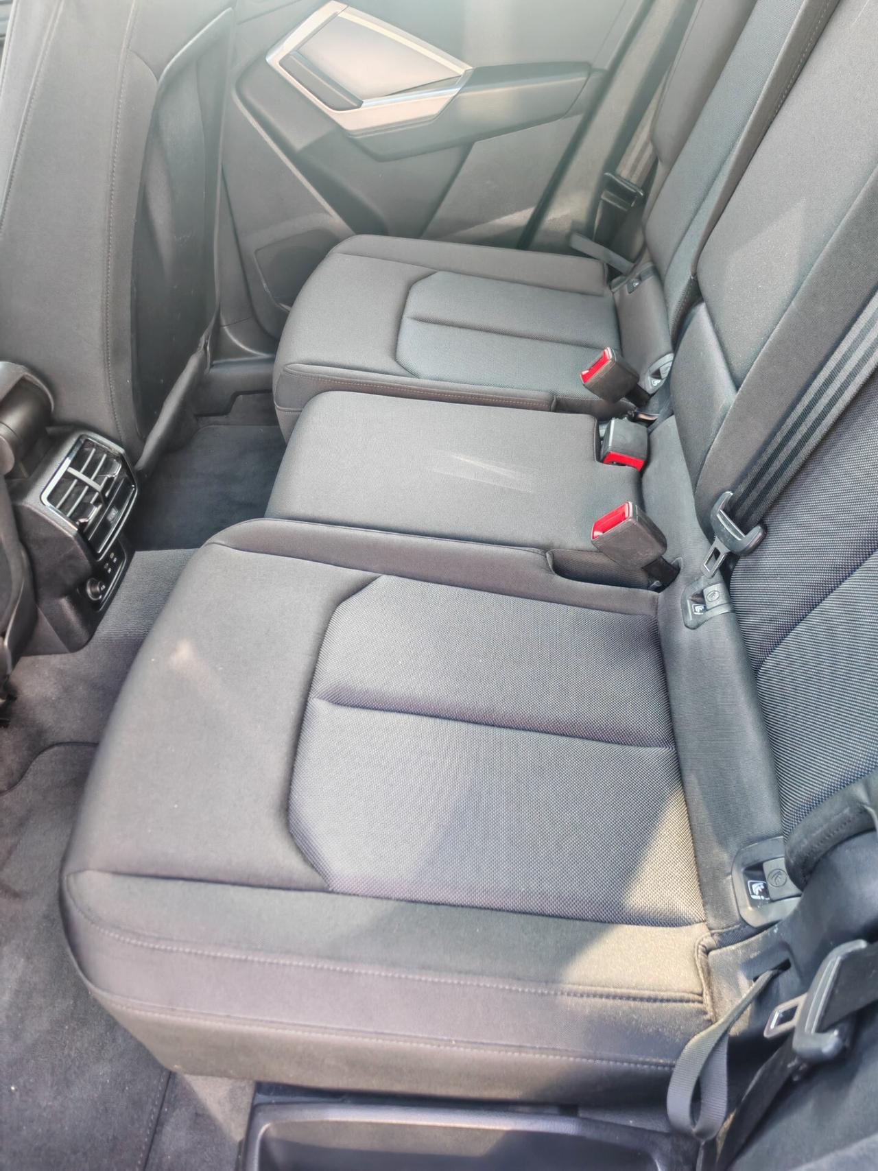 Audi Q3 35 TDI Business Advanced