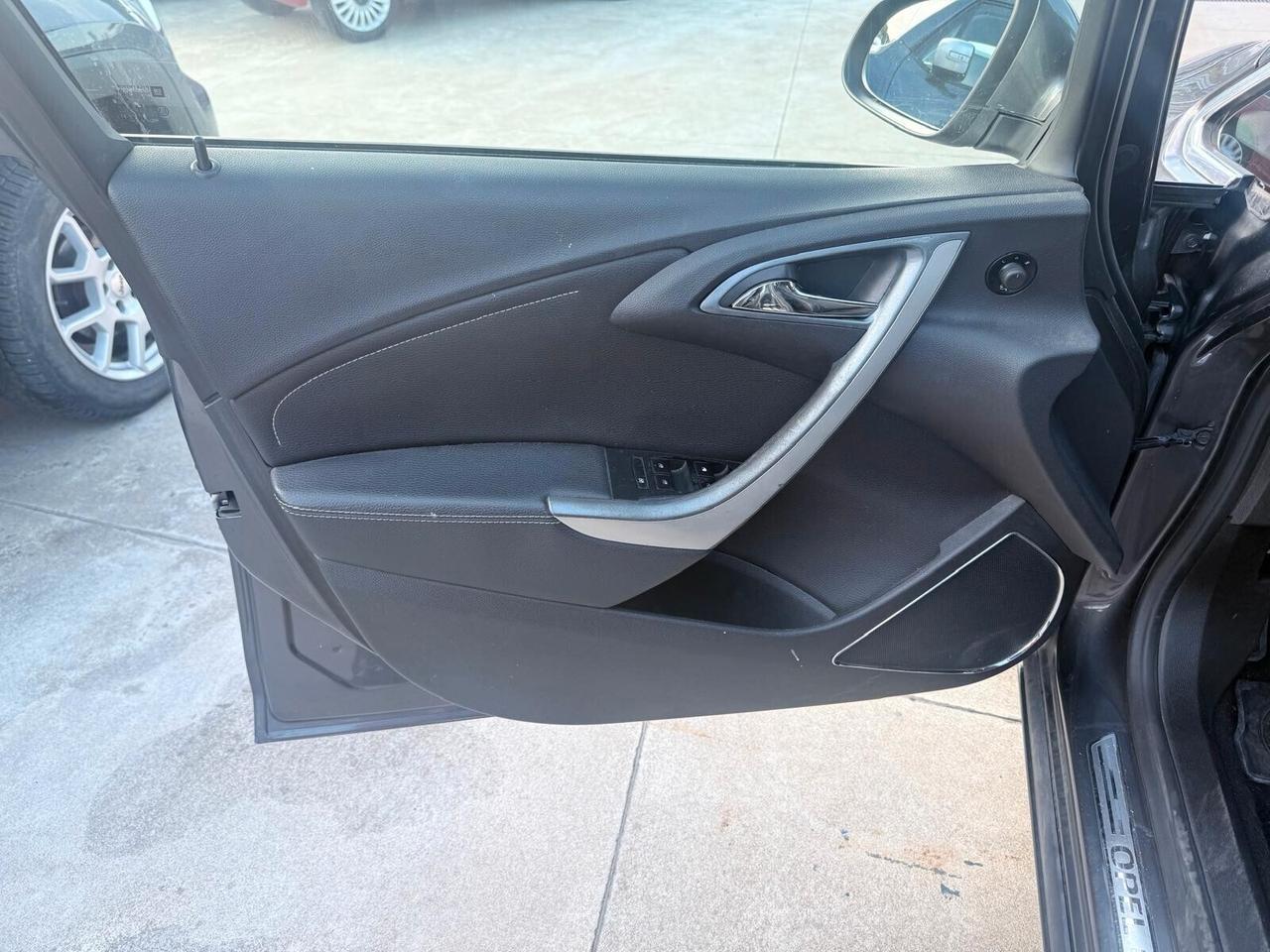 Opel Astra 1.7 CDTI 125CV 5 porte Cosmo (INCONGRUENZA NEL CHILOMETRAGGIO)