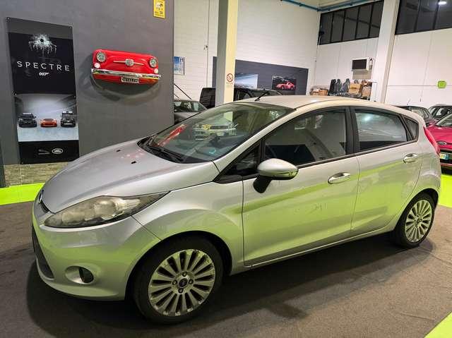 Ford Fiesta 5p 1.2 16v Titanium c/esp E5