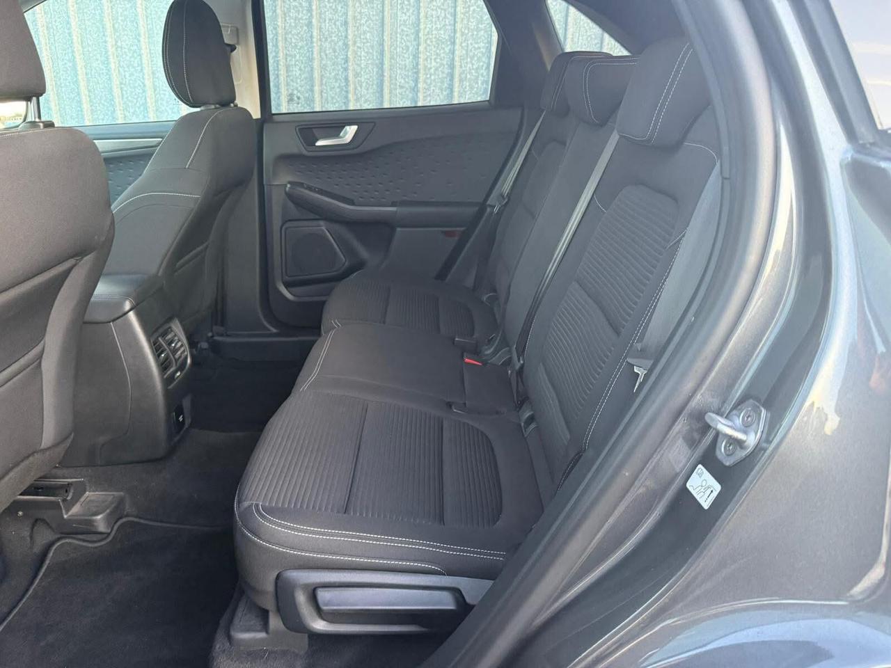 Ford Kuga 120CV AUT TITANIUM