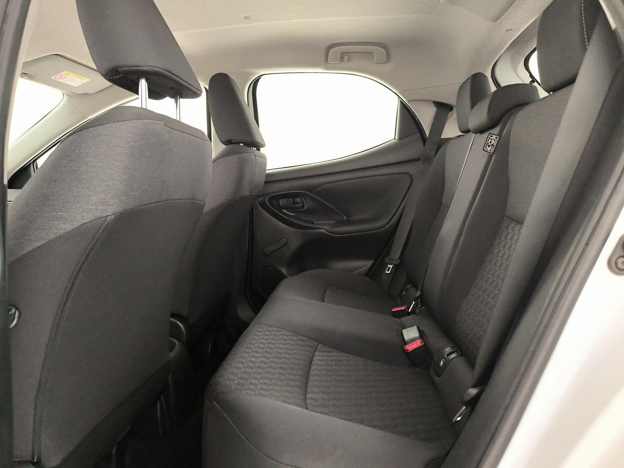 Toyota Yaris 1.0 active