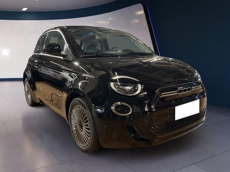 FIAT 500e 500 elettrica La Nuova 500 Serie1 La Nuova 500 - Icon Berlina