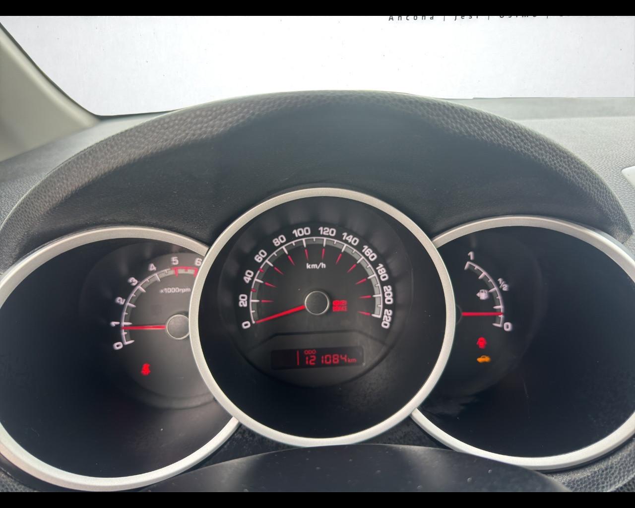 KIA Venga - Venga 1.4 CRDi 90CV WGT EX