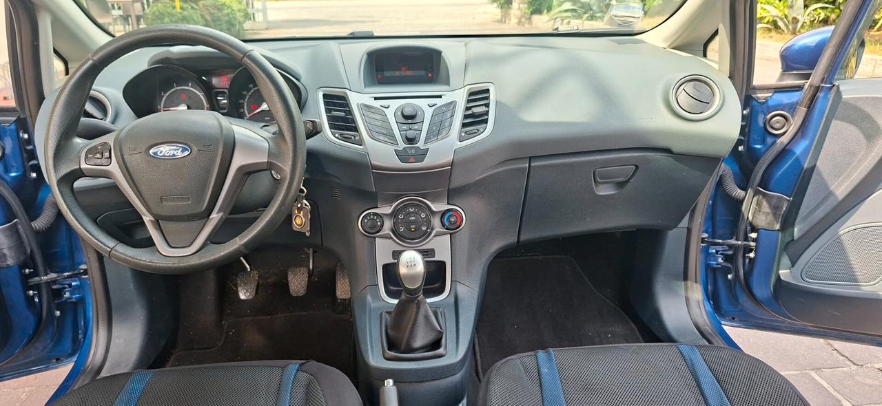 FIESTA 1.2 5 PORTE TITANIUM KM 72000 X NEOPATENTATI