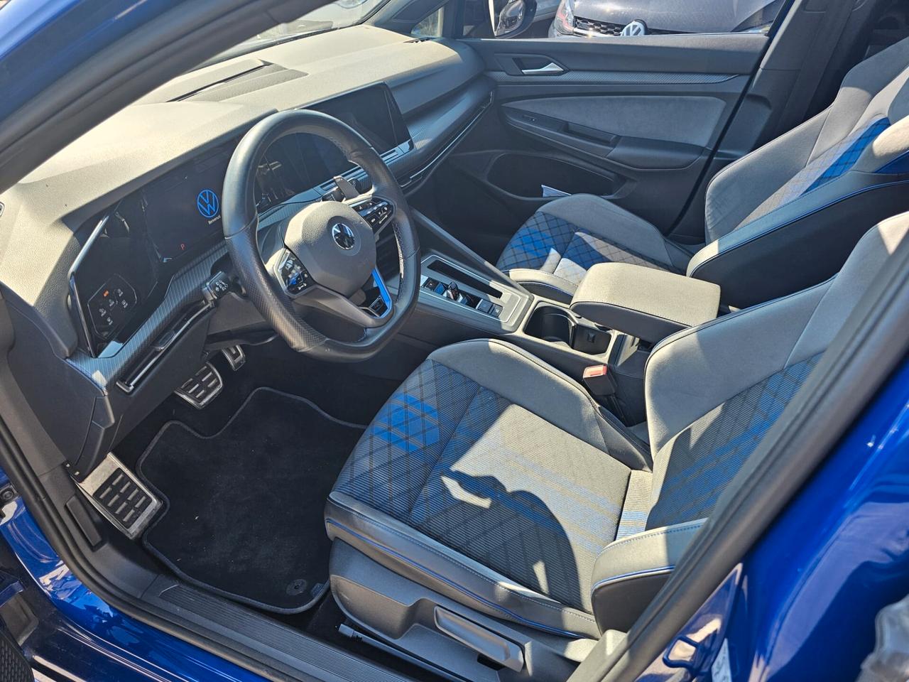Volkswagen Golf 2.0 TSI R DSG 4Motion