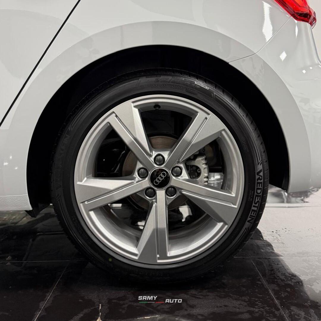 Audi A1 SPB 30 TFSI S tronic line edition