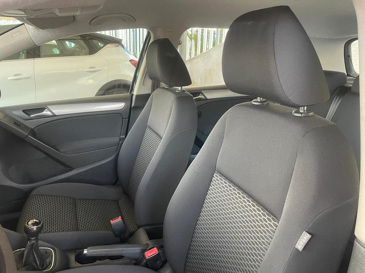 Volkswagen Golf 1.6 TDI DPF 5p. Highline