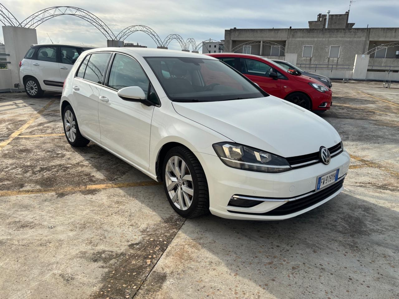 Volkswagen Golf 1.6 TDI 115 CV DSG 5p. Highline BlueMotion Technology