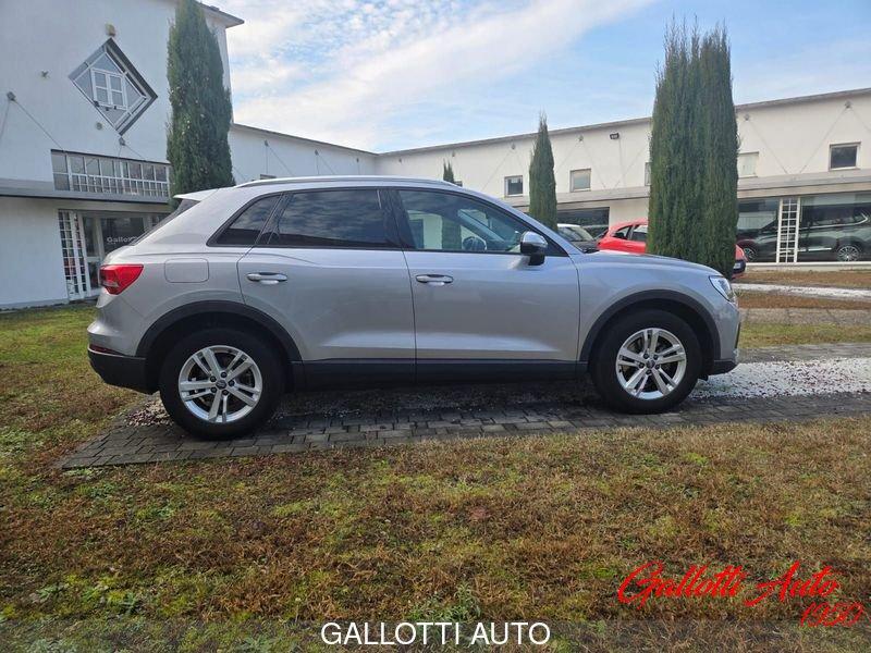 Audi Q3 2.0 TDI 150cv S tronic