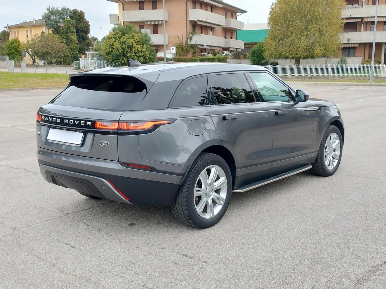 Land Rover Range Rover Velar 2.0D 240S