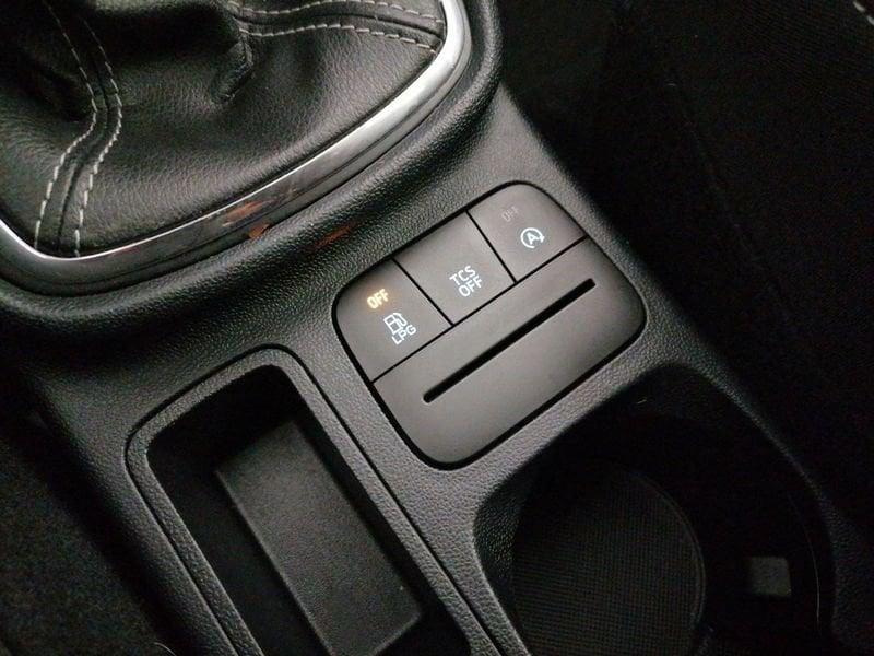 Ford Fiesta 5p 1.1 Titanium Gpl 75cv