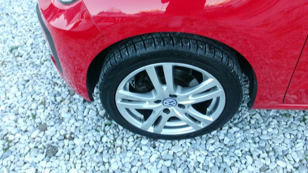 Volkswagen up! 1.0 BlueMotion Take !