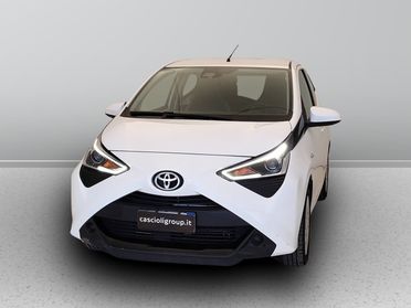 TOYOTA Aygo II 2018 5p - Aygo 5p 1.0 x-play 72cv
