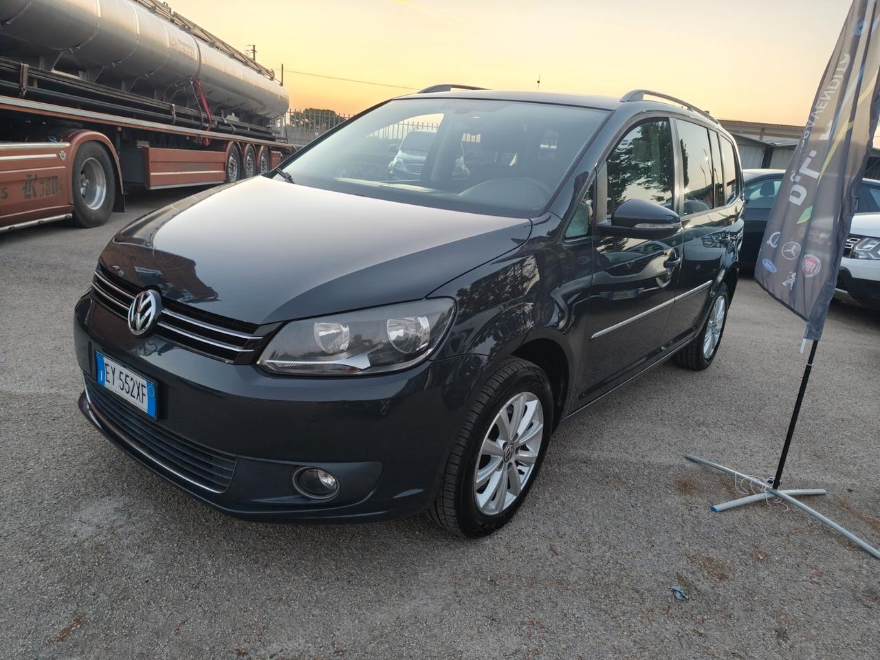 Volkswagen Touran 1.4 TSI Highline EcoFuel