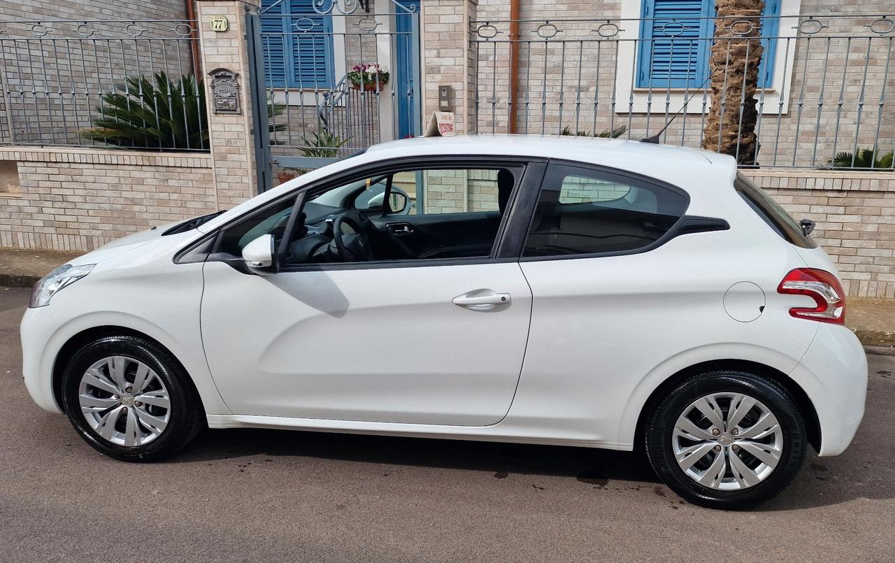 Peugeot 208 1.2 VTi 82 CV 3 porte Active