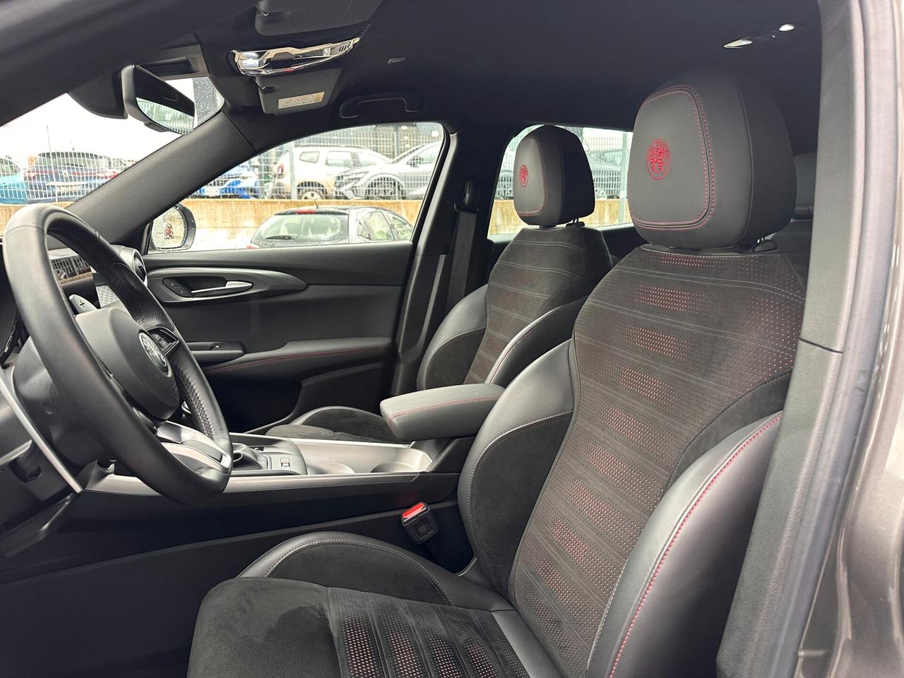 Alfa Romeo Tonale 1.3 280 CV PHEV AT6 Q4 Veloce