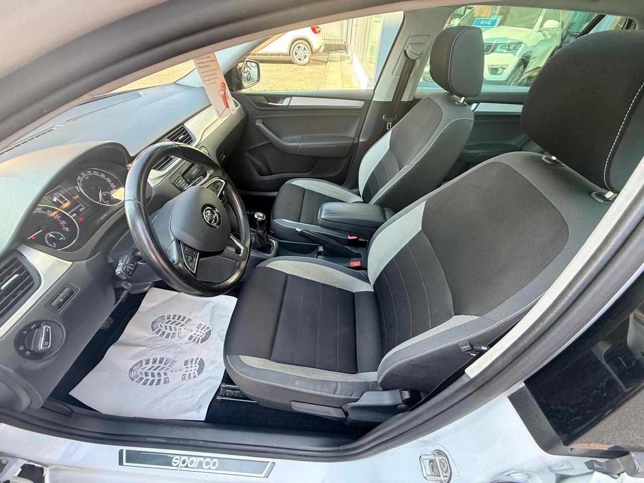 Skoda Rapid Spaceback 1.6 TDI 115 CV Design Edition