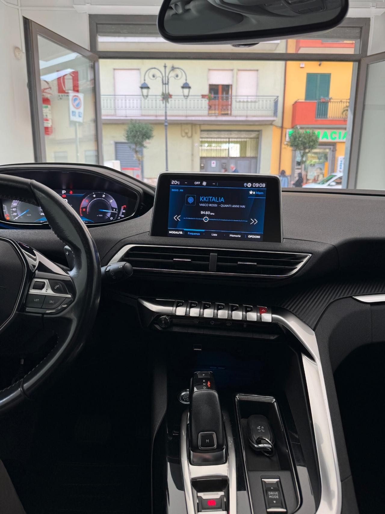 Peugeot 3008 BlueHDi 130 S&S Allure