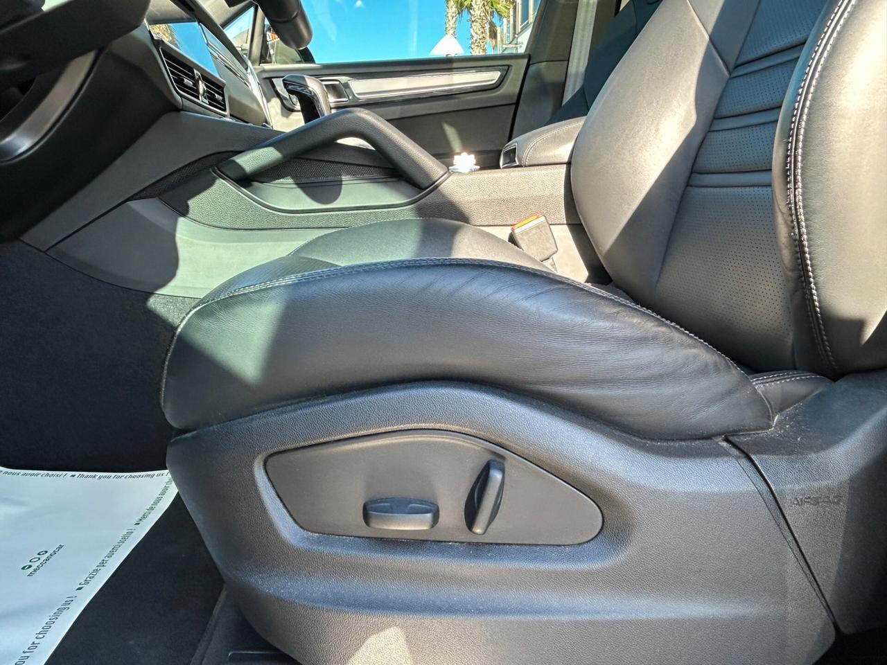 Porsche Cayenne Coupe 3.0 e-hybrid Platinum Edt tiptronic