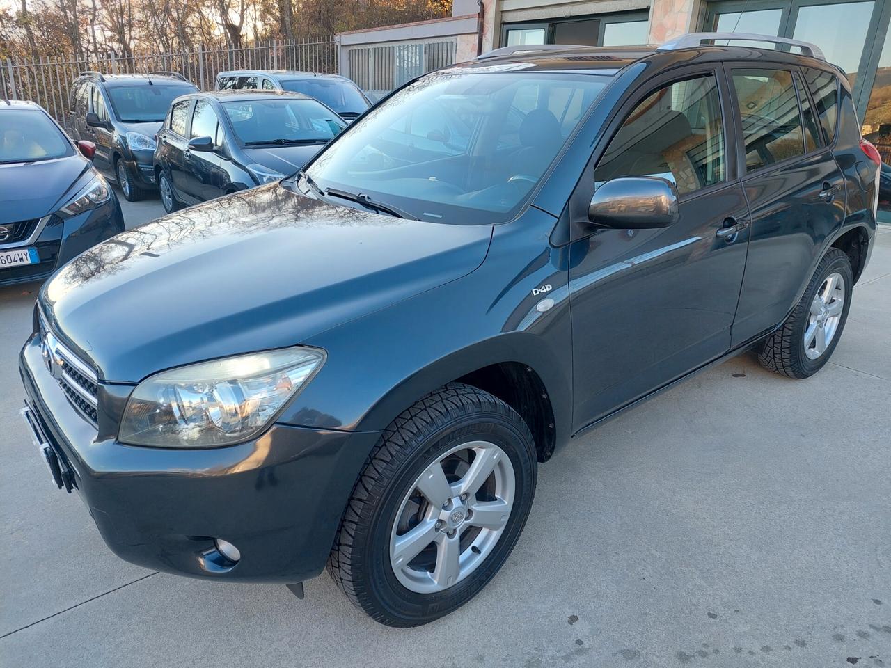 Toyota RAV 4 RAV4 2.2 D-4D 136 CV Sol