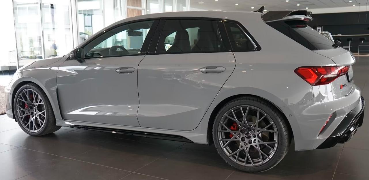Audi RS3 GRIGIO NARDO'