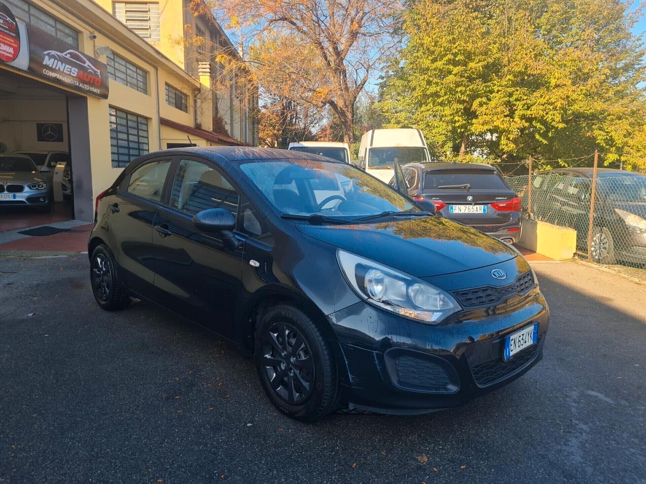 Kia Rio 1.2 Benzina Anno 2012 84 cv