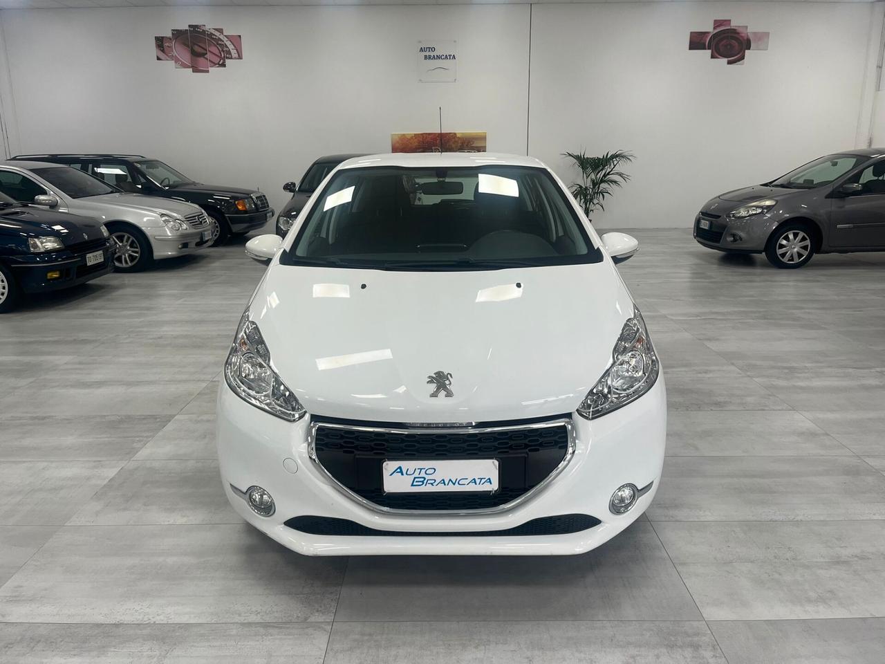 Peugeot 208 5p 1.2 puretech