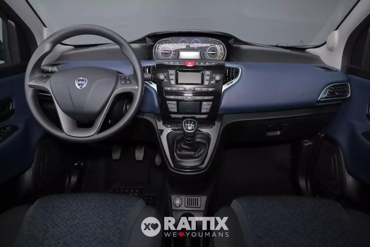 Lancia Ypsilon 1.0 Firefly Hybrid 70CV Silver