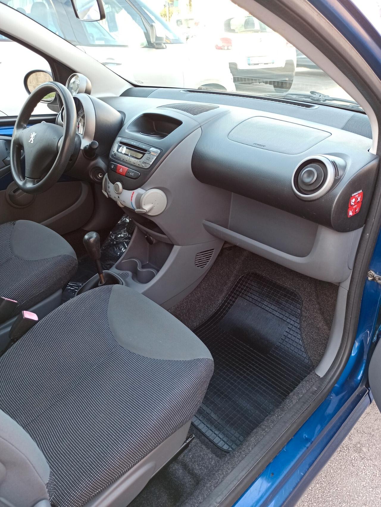 Peugeot 107 1.0 68CV 5p. Plaisir